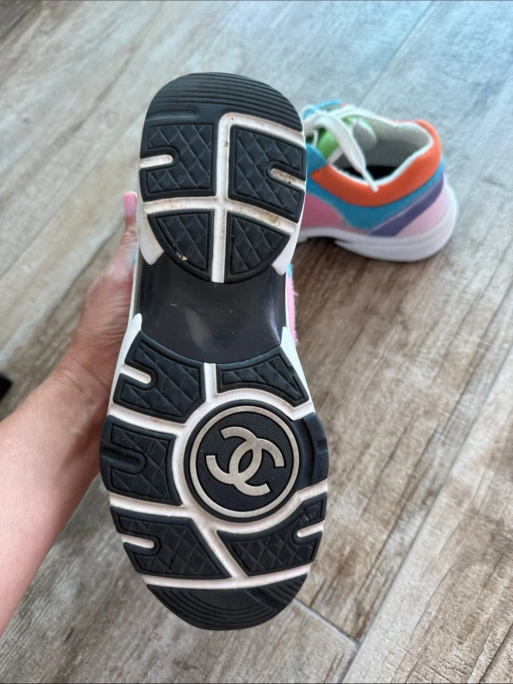 CHANEL Multicolor Suede Sneakers - 41